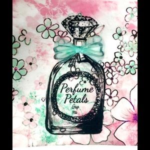 🌸Gap Kids Petals flower tee 🌸